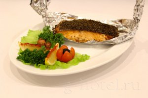 Семга под перечной коркой в фольге