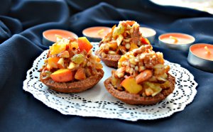 Корзиночка с орешками